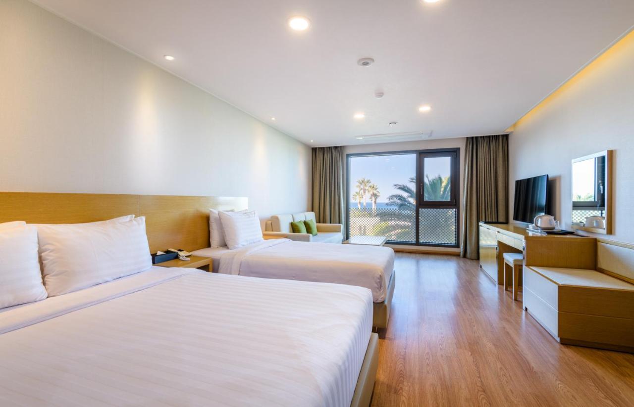 Uni Hotel Jeju Eksteriør billede